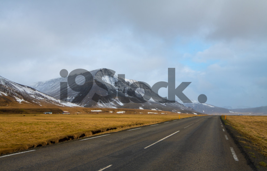 Road and Moutain EEF1912